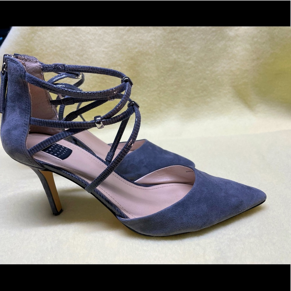 White House Black Market Gray suede pumps